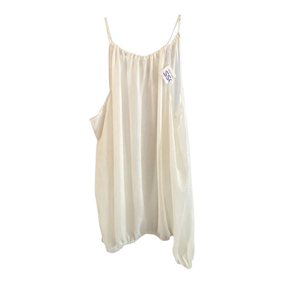 Ali & Kris Elegant Cream Slip - Picture 2 of 5